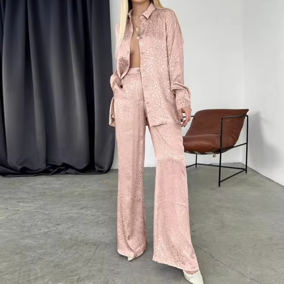 Elegant Loose Straight Pants Outfits - Picture 2 of 7